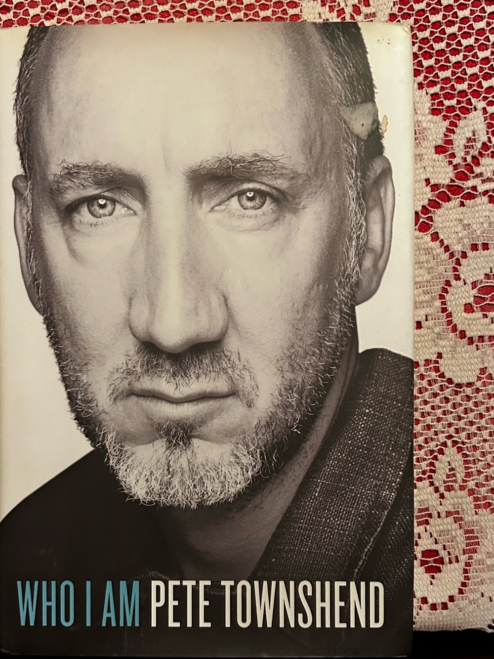 Who I Am Hardcover Memoir - Black & White Cover